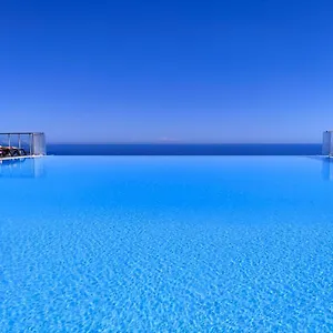 Le Coq -splendide Vue -magnifique Piscine -parking Apartment Cap-d'Ail