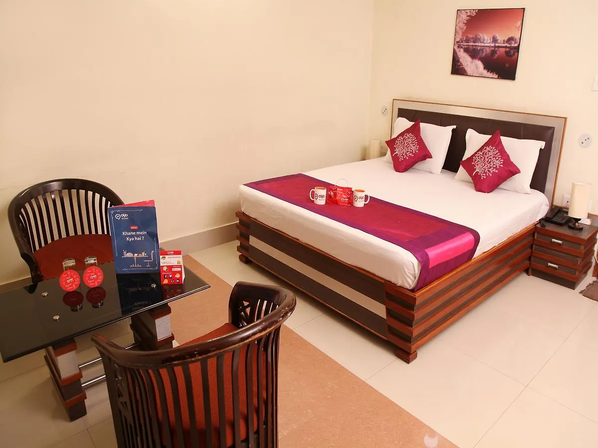 ***  Oyo 2054 New Hotel Broadway Varanasi India