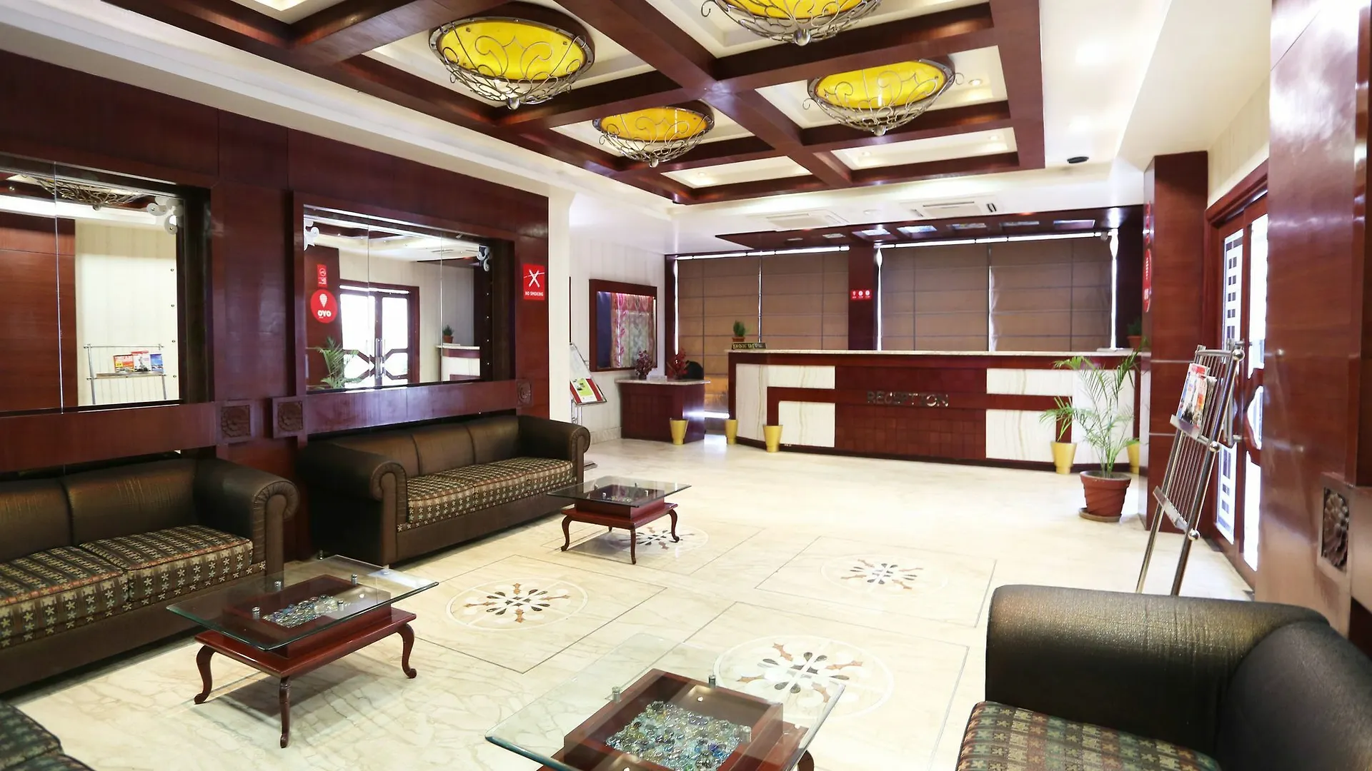 Oyo 2054 New Hotel Broadway Varanasi