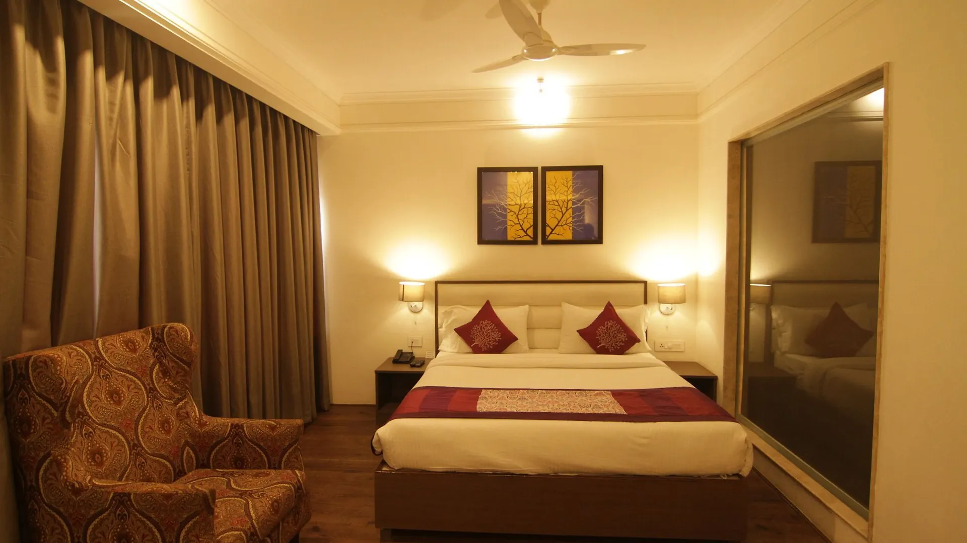 ***  Oyo 2054 New Hotel Broadway Varanasi India